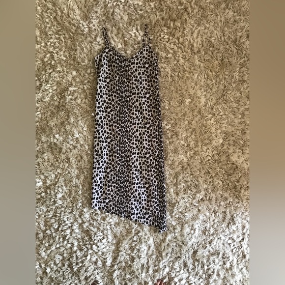 Club Monaco Paz Leopard Print Dress - Picture 3 of 8
